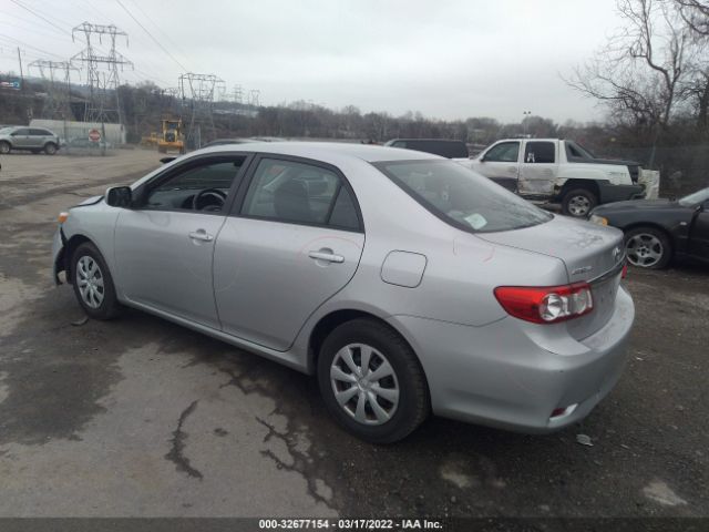 Photo 2 VIN: 2T1BU4EE7BC707078 - TOYOTA COROLLA 