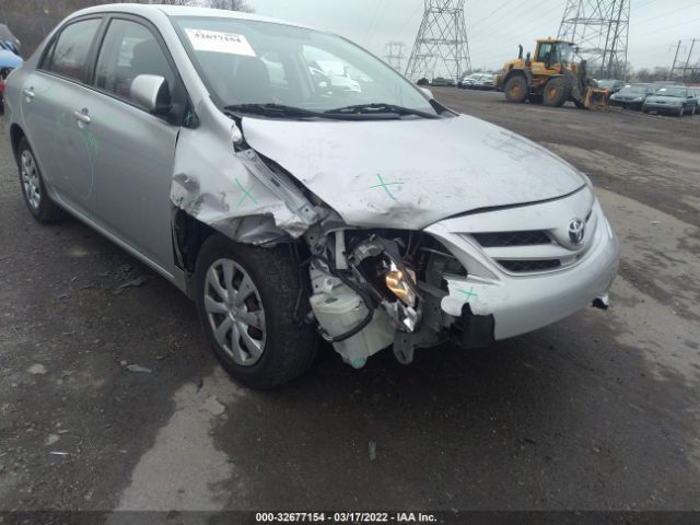 Photo 5 VIN: 2T1BU4EE7BC707078 - TOYOTA COROLLA 