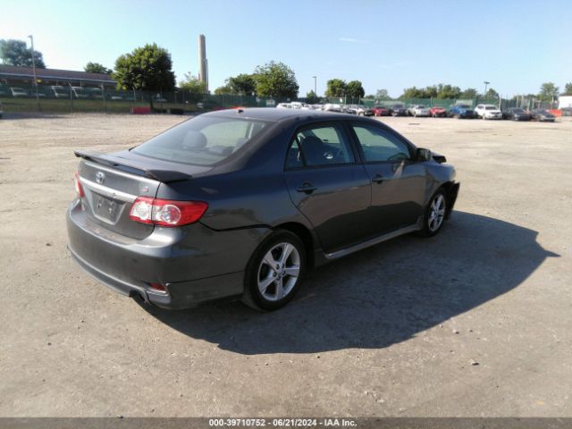 Photo 3 VIN: 2T1BU4EE7BC710031 - TOYOTA COROLLA 