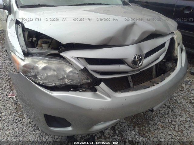 Photo 5 VIN: 2T1BU4EE7BC730098 - TOYOTA COROLLA 