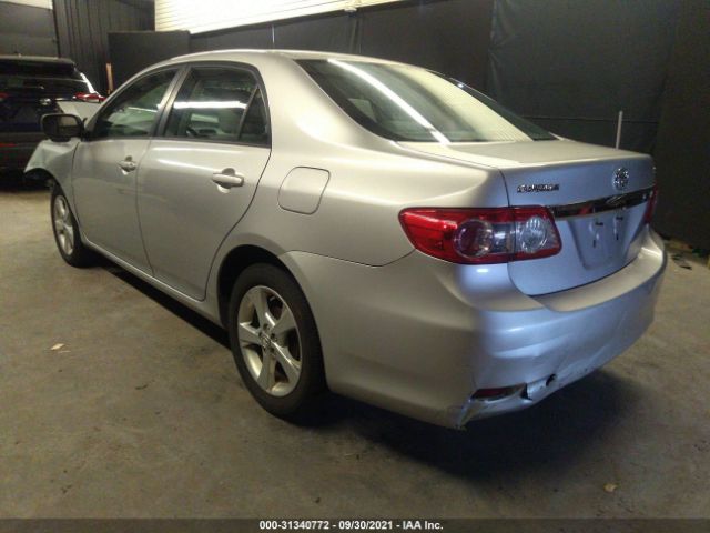 Photo 2 VIN: 2T1BU4EE7CC769842 - TOYOTA COROLLA 