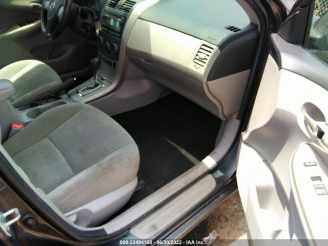 Photo 4 VIN: 2T1BU4EE7CC794336 - TOYOTA COROLLA 