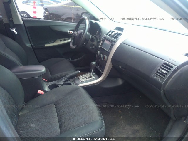 Photo 4 VIN: 2T1BU4EE7CC834365 - TOYOTA COROLLA 