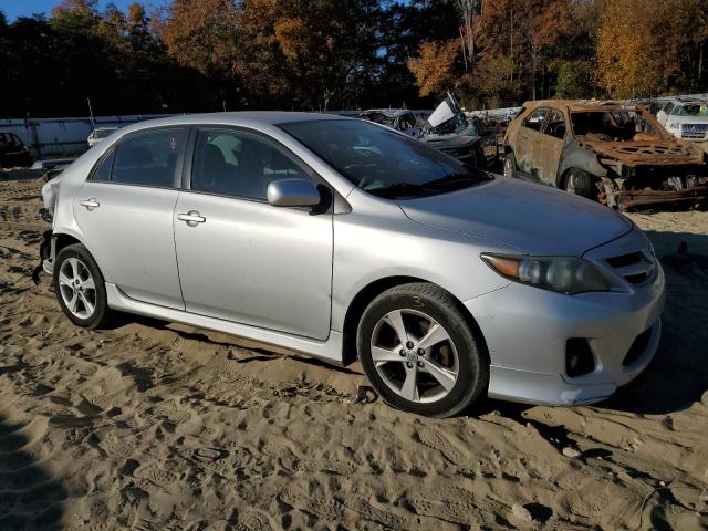 Photo 3 VIN: 2T1BU4EE7DC030987 - TOYOTA COROLLA BA 