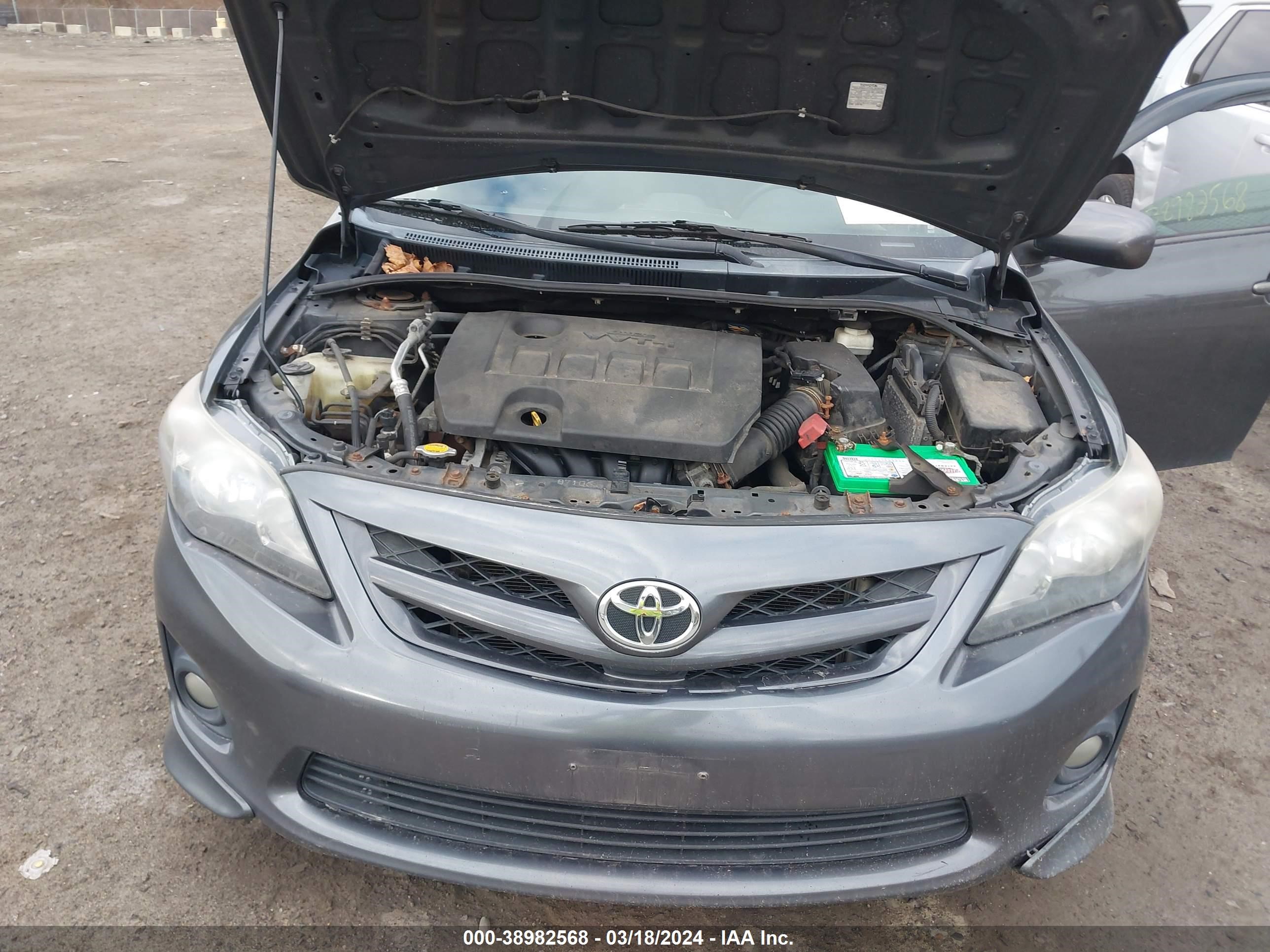 Photo 9 VIN: 2T1BU4EE7DC044629 - TOYOTA COROLLA 