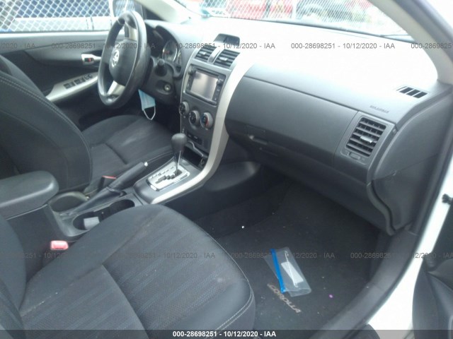 Photo 4 VIN: 2T1BU4EE7DC065030 - TOYOTA COROLLA 