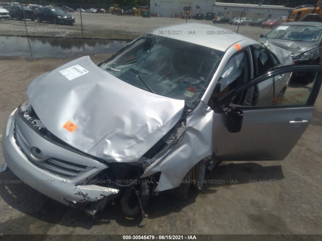 Photo 5 VIN: 2T1BU4EE7DC081843 - TOYOTA COROLLA 