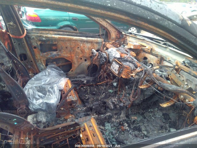 Photo 4 VIN: 2T1BU4EE7DC082328 - TOYOTA COROLLA 