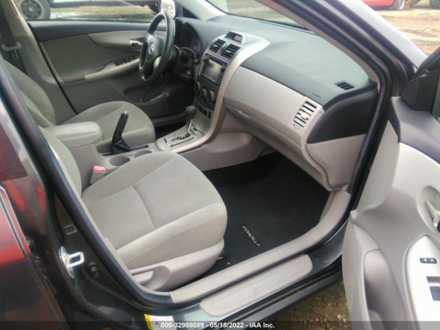 Photo 4 VIN: 2T1BU4EE7DC099551 - TOYOTA COROLLA 