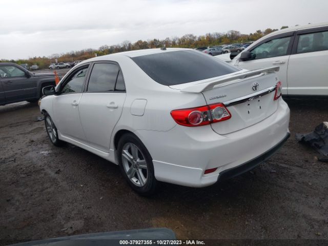 Photo 2 VIN: 2T1BU4EE7DC963577 - TOYOTA COROLLA 