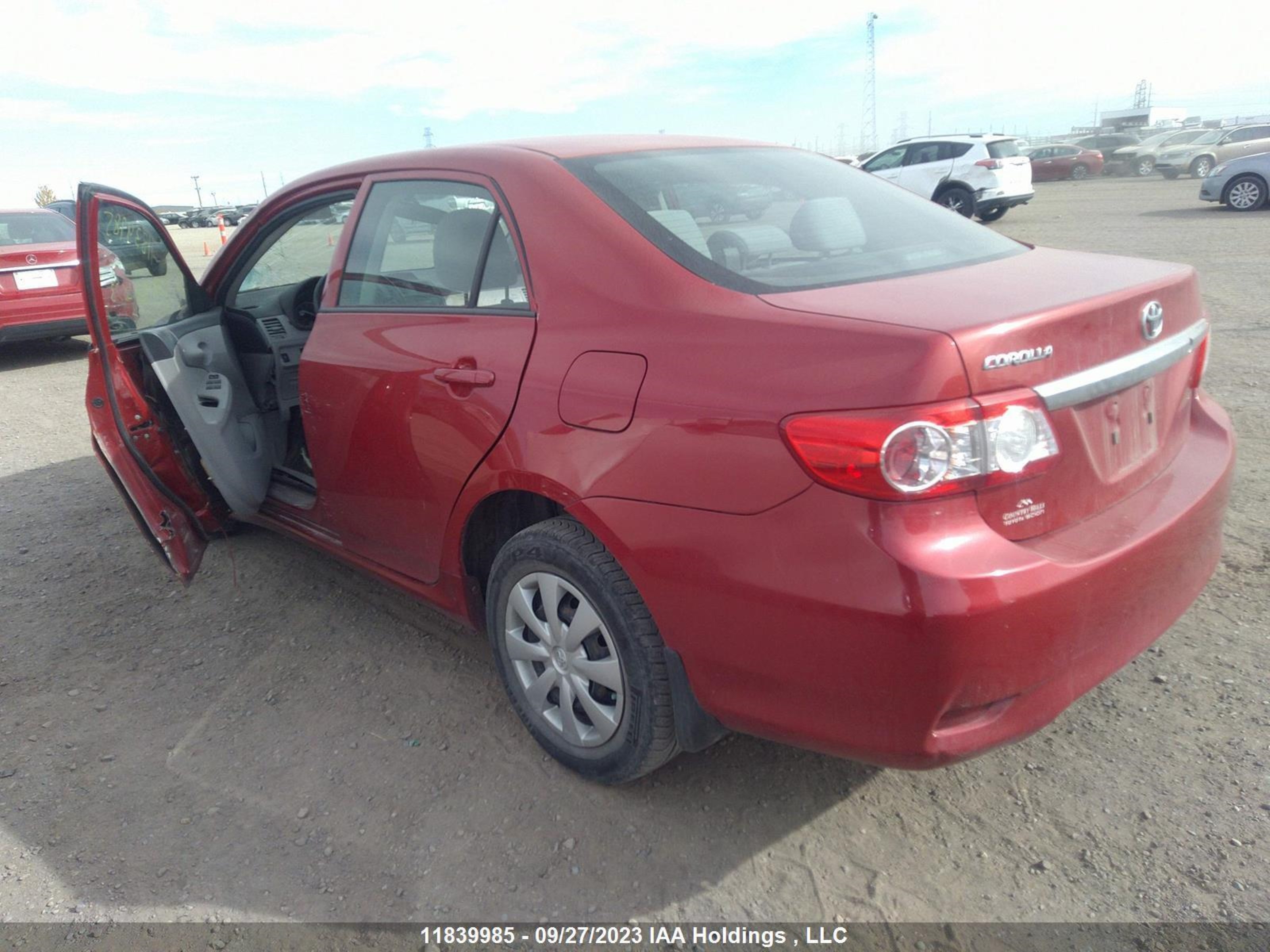 Photo 2 VIN: 2T1BU4EE7DC993808 - TOYOTA COROLLA 