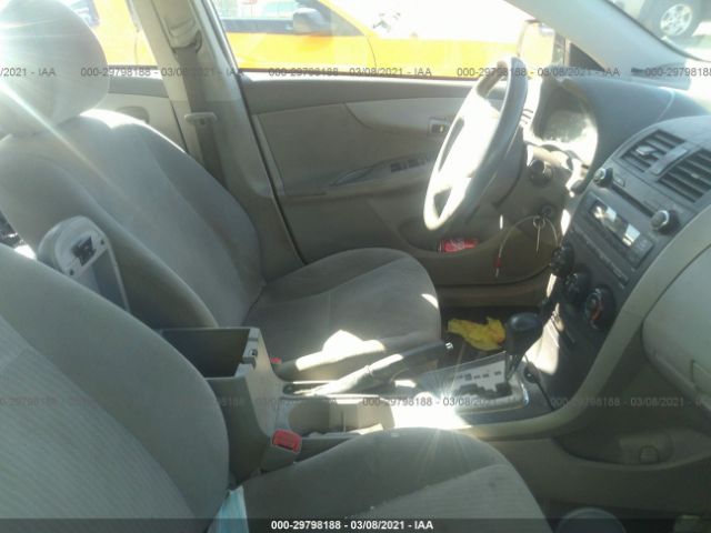 Photo 4 VIN: 2T1BU4EE8AC321056 - TOYOTA COROLLA 