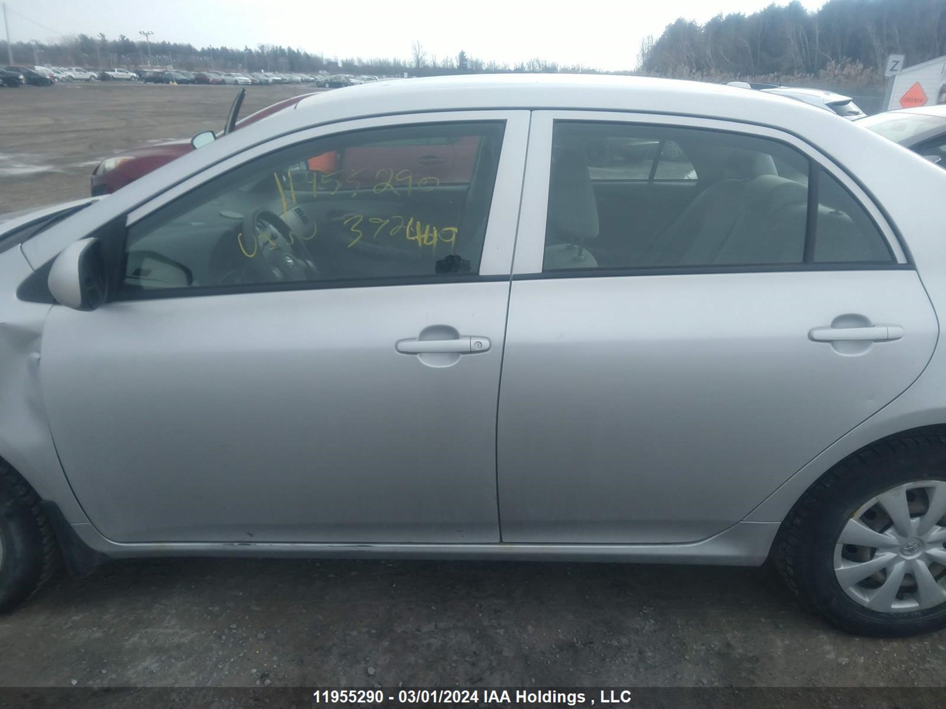 Photo 13 VIN: 2T1BU4EE8AC392449 - TOYOTA COROLLA 