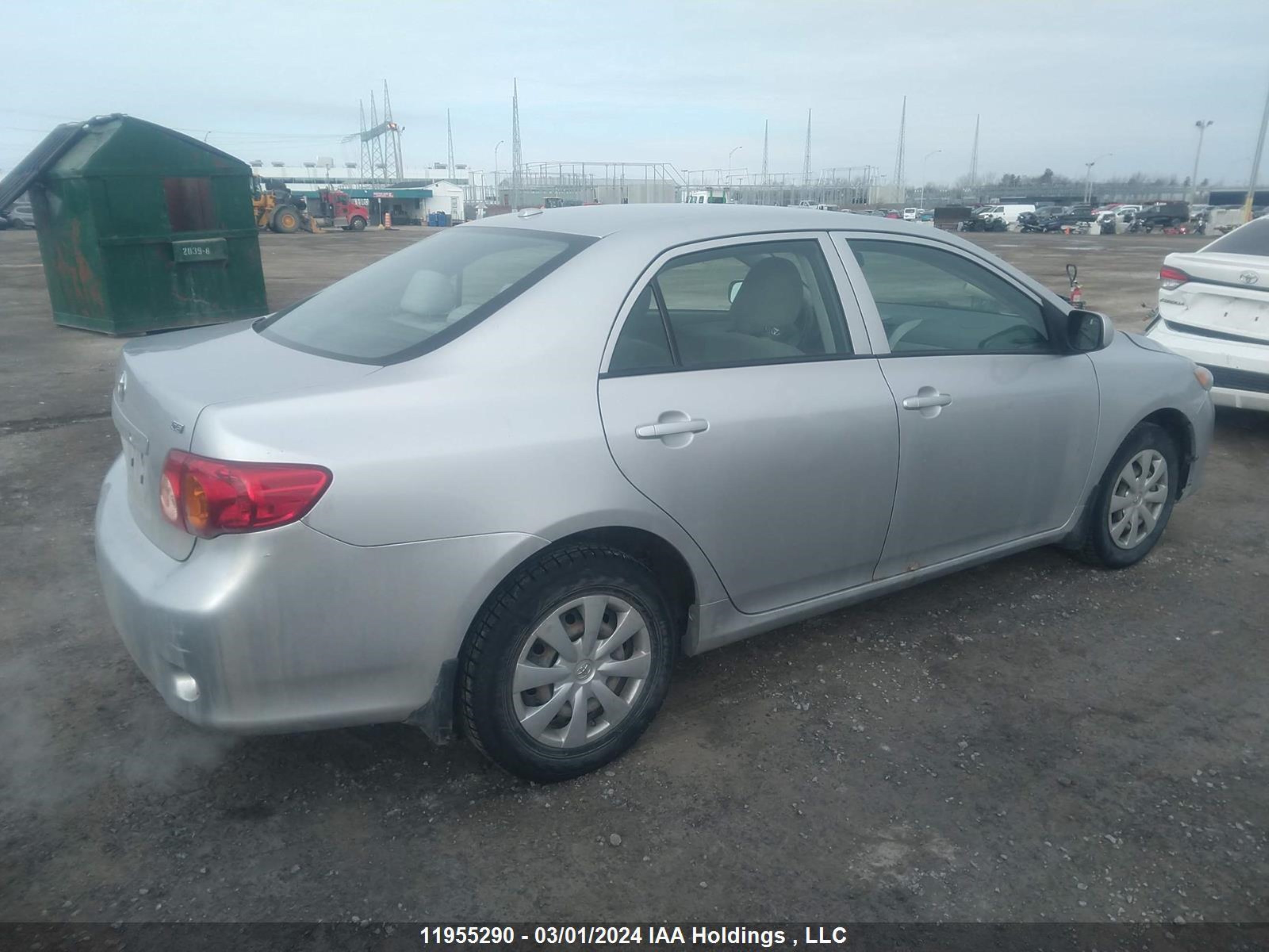 Photo 3 VIN: 2T1BU4EE8AC392449 - TOYOTA COROLLA 