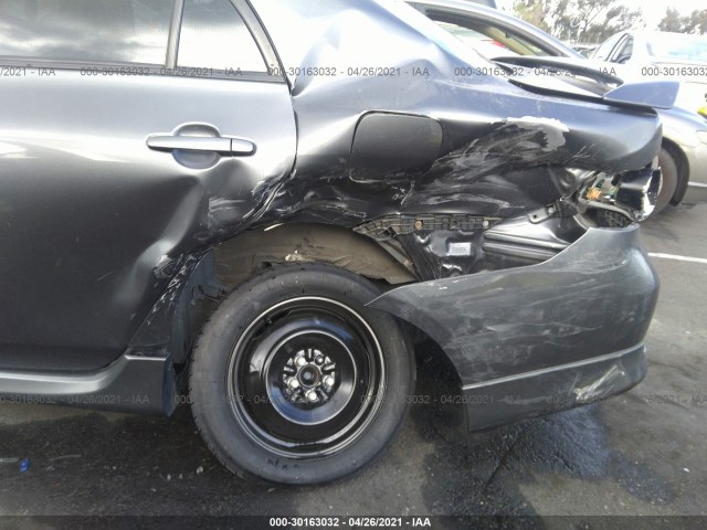 Photo 5 VIN: 2T1BU4EE8AC403384 - TOYOTA COROLLA 