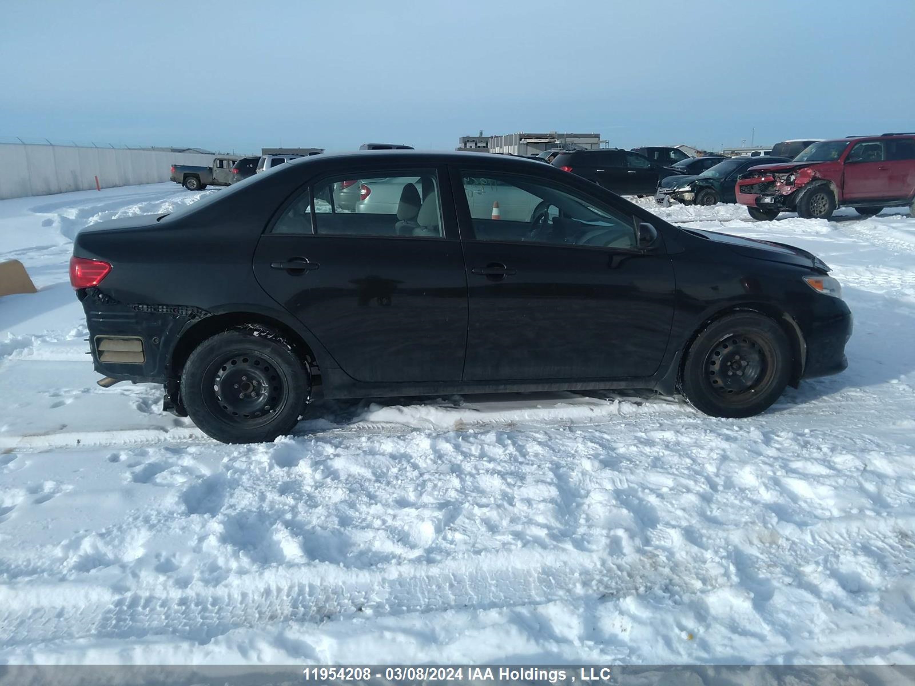 Photo 13 VIN: 2T1BU4EE8AC486217 - TOYOTA COROLLA 