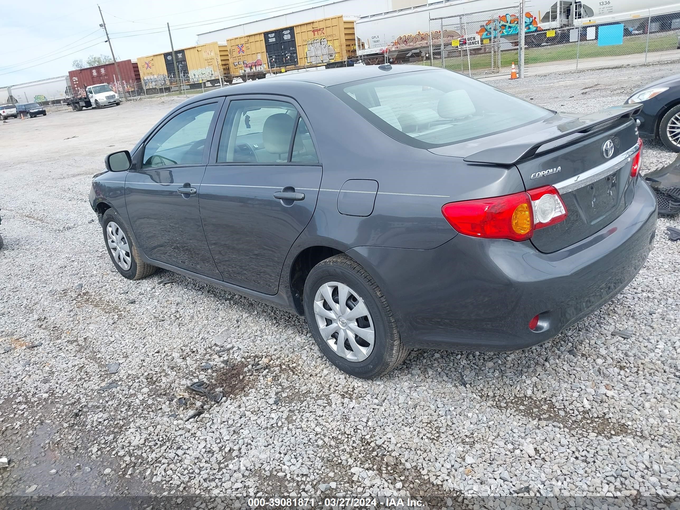 Photo 2 VIN: 2T1BU4EE8AC506224 - TOYOTA COROLLA 