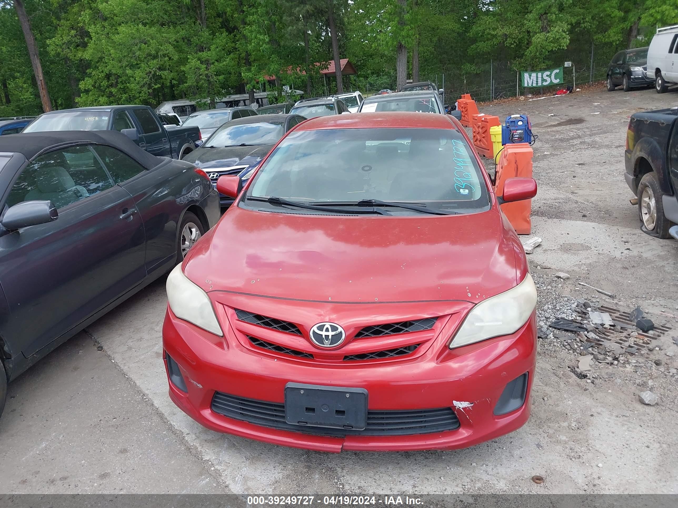 Photo 5 VIN: 2T1BU4EE8BC575934 - TOYOTA COROLLA 