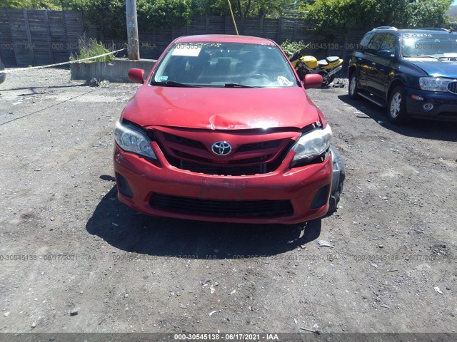 Photo 5 VIN: 2T1BU4EE8BC603408 - TOYOTA COROLLA 