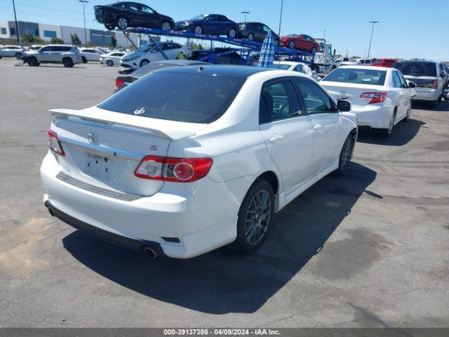 Photo 3 VIN: 2T1BU4EE8BC623464 - TOYOTA COROLLA 