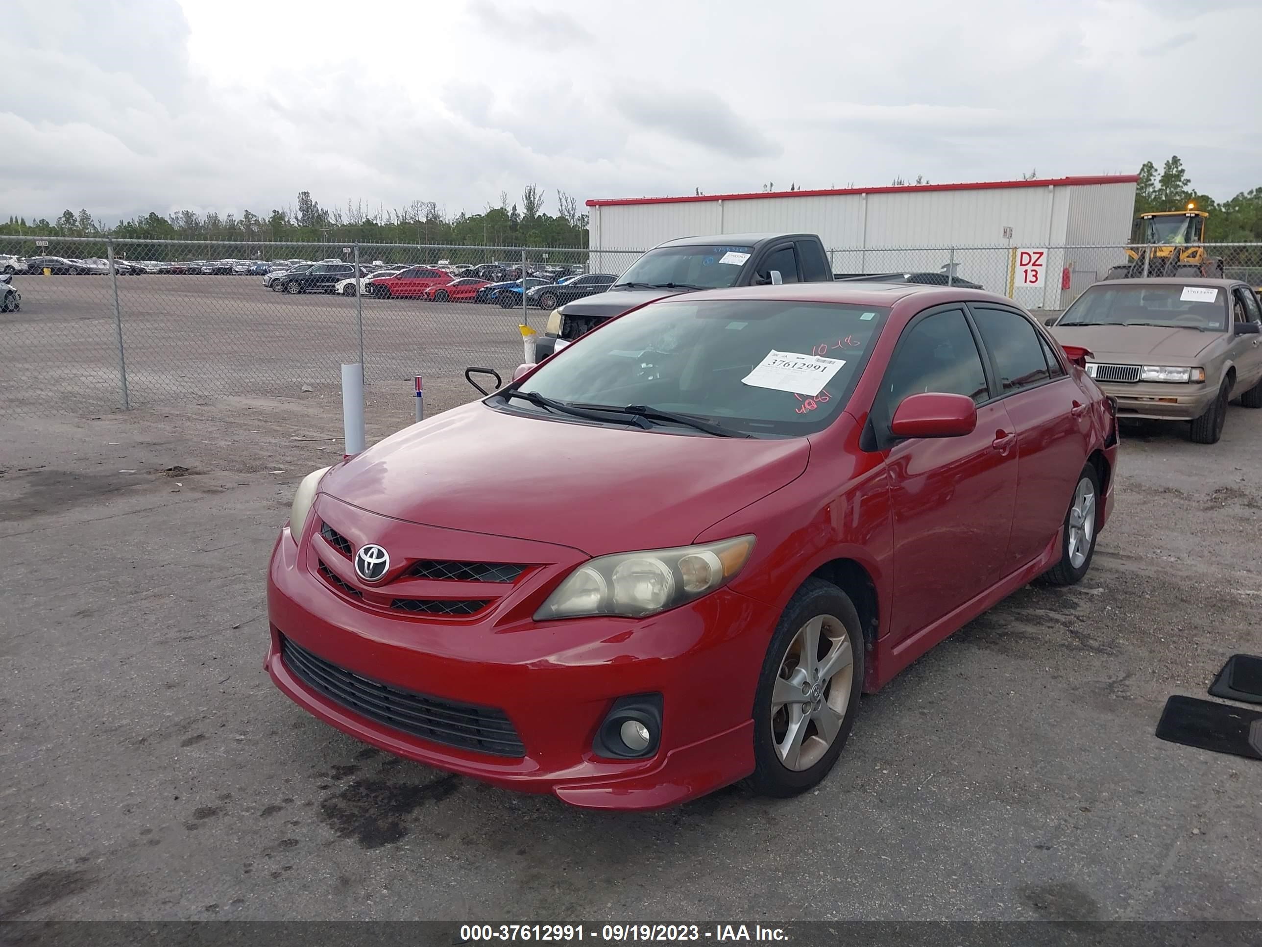 Photo 1 VIN: 2T1BU4EE8BC624081 - TOYOTA COROLLA 