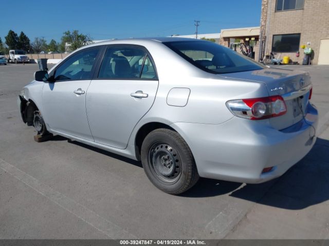 Photo 2 VIN: 2T1BU4EE8BC624386 - TOYOTA COROLLA 