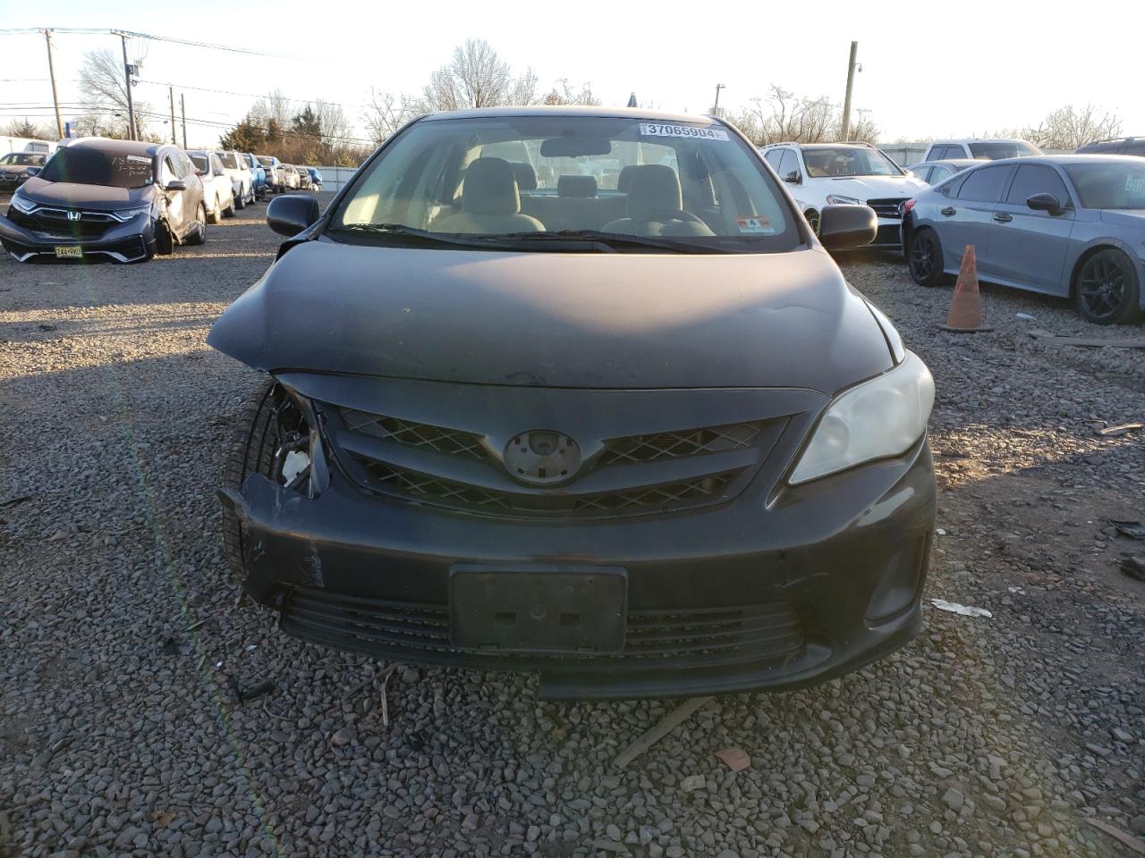 Photo 4 VIN: 2T1BU4EE8BC656951 - TOYOTA COROLLA 