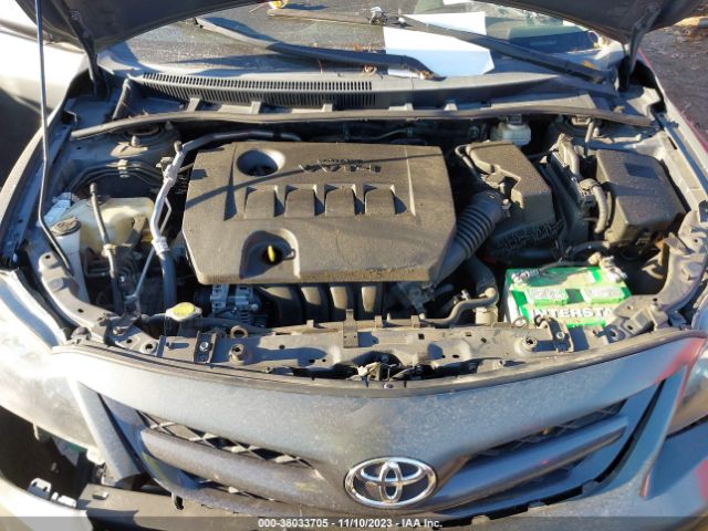 Photo 9 VIN: 2T1BU4EE8BC727064 - TOYOTA COROLLA 