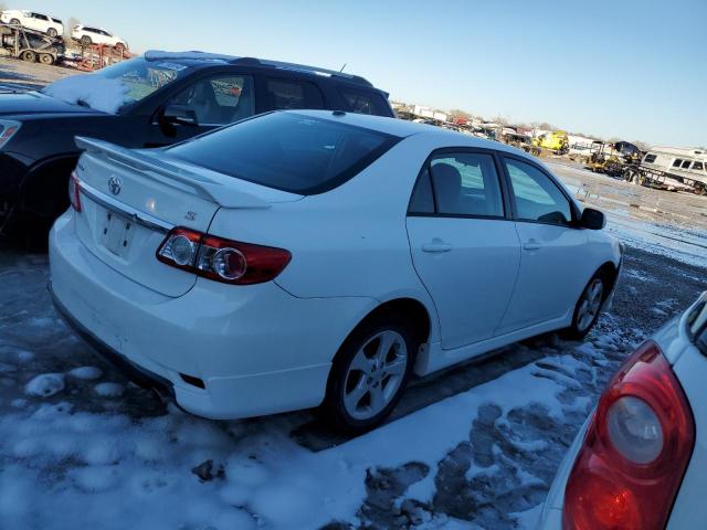 Photo 2 VIN: 2T1BU4EE8BC752742 - TOYOTA COROLLA 