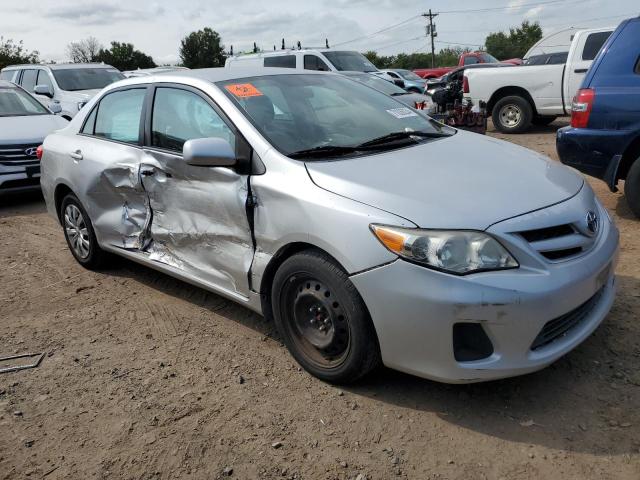 Photo 3 VIN: 2T1BU4EE8CC787637 - TOYOTA COROLLA BA 