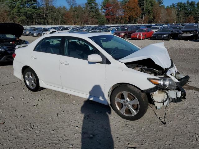 Photo 3 VIN: 2T1BU4EE8CC790215 - TOYOTA COROLLA BA 