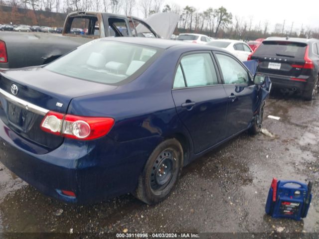 Photo 3 VIN: 2T1BU4EE8CC797178 - TOYOTA COROLLA 