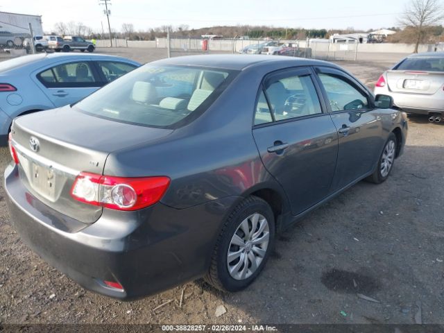 Photo 3 VIN: 2T1BU4EE8CC814450 - TOYOTA COROLLA 