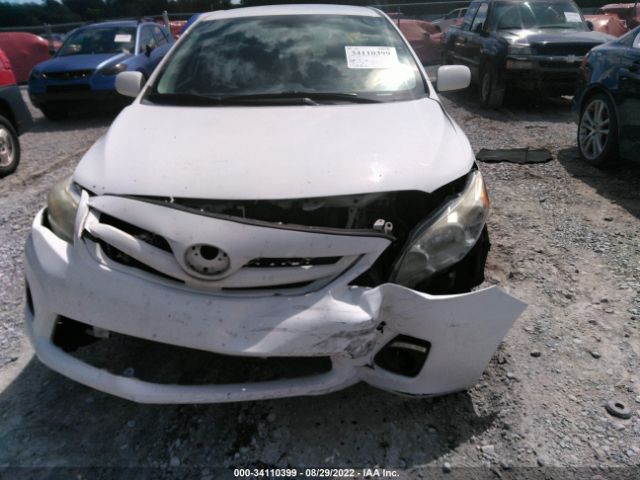 Photo 5 VIN: 2T1BU4EE8CC877631 - TOYOTA COROLLA 