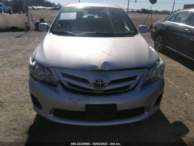 Photo 5 VIN: 2T1BU4EE8CC880836 - TOYOTA COROLLA 