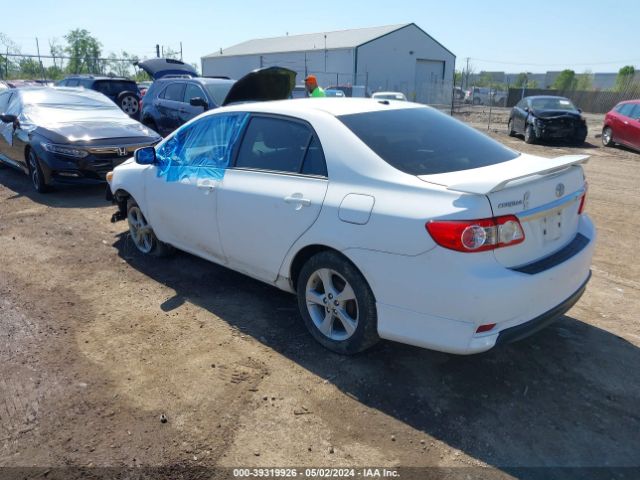 Photo 2 VIN: 2T1BU4EE8CC916914 - TOYOTA COROLLA 