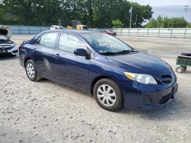 Photo 3 VIN: 2T1BU4EE8DC058572 - TOYOTA COROLLA 