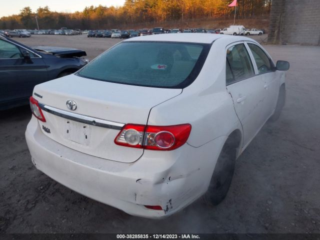 Photo 3 VIN: 2T1BU4EE8DC114431 - TOYOTA COROLLA 