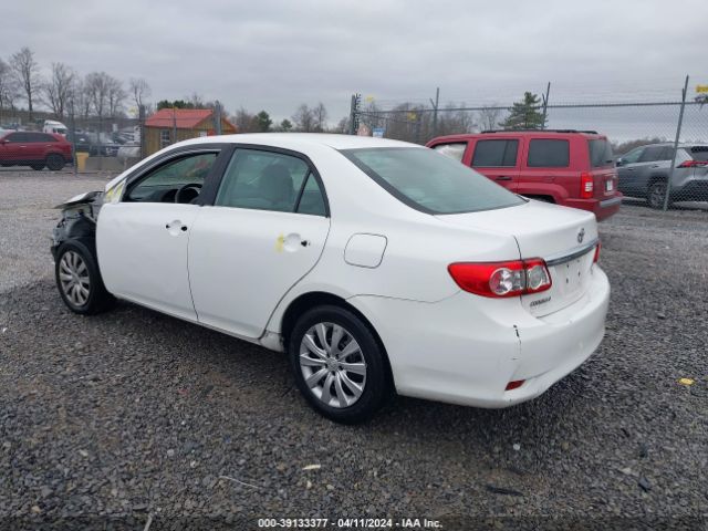 Photo 2 VIN: 2T1BU4EE8DC116387 - TOYOTA COROLLA 