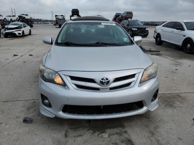 Photo 4 VIN: 2T1BU4EE8DC123498 - TOYOTA COROLLA 