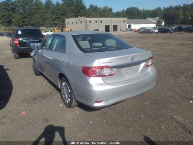 Photo 2 VIN: 2T1BU4EE8DC934105 - TOYOTA COROLLA 