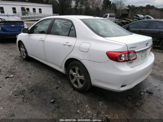 Photo 2 VIN: 2T1BU4EE8DC945461 - TOYOTA COROLLA 