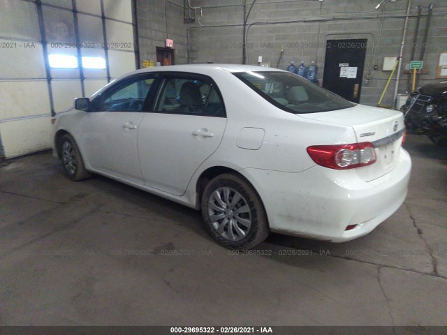 Photo 2 VIN: 2T1BU4EE8DC962972 - TOYOTA COROLLA 