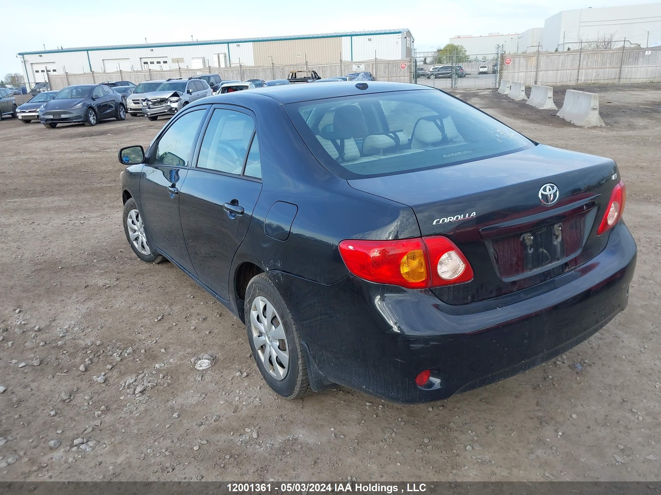 Photo 2 VIN: 2T1BU4EE9AC200147 - TOYOTA COROLLA 