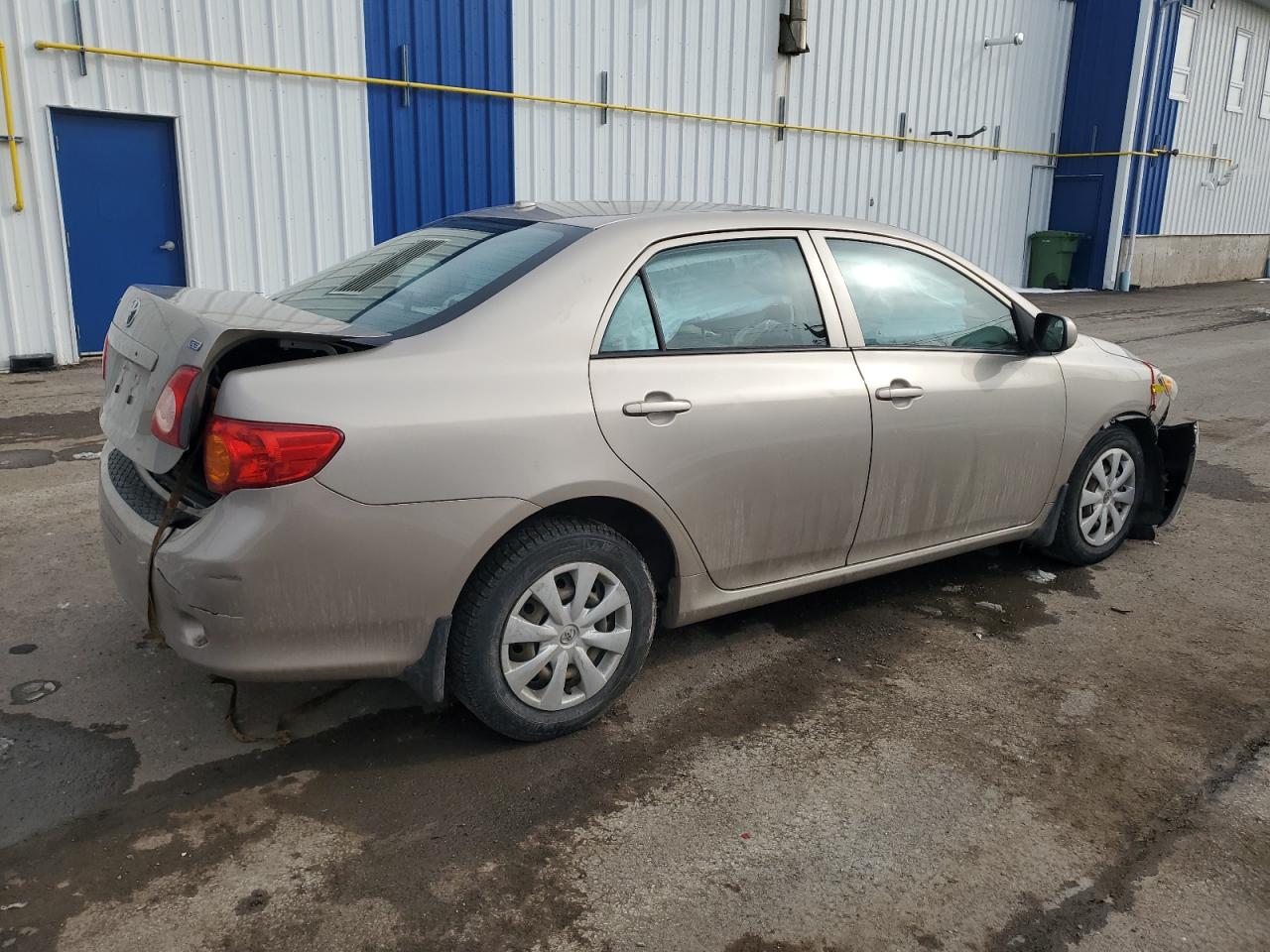 Photo 2 VIN: 2T1BU4EE9AC215893 - TOYOTA COROLLA 