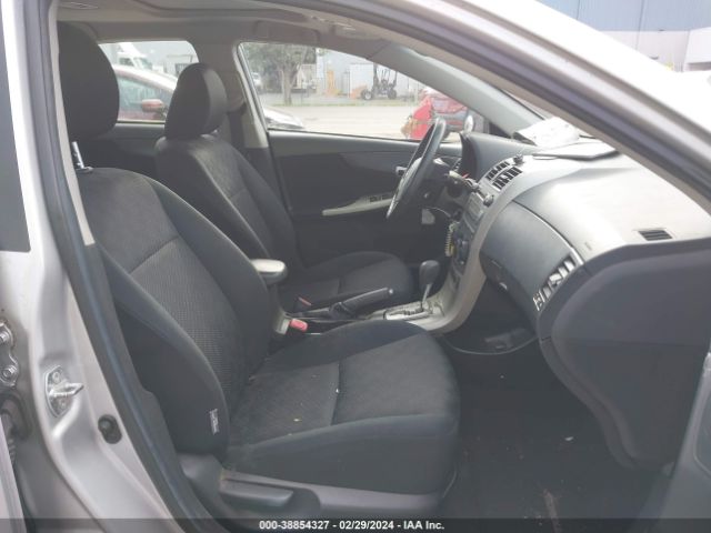 Photo 4 VIN: 2T1BU4EE9AC381122 - TOYOTA COROLLA 