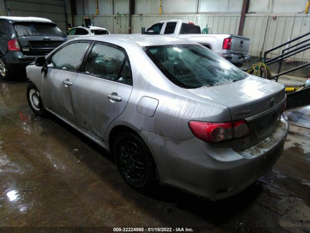 Photo 2 VIN: 2T1BU4EE9BC553893 - TOYOTA COROLLA 