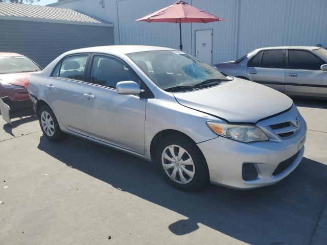 Photo 3 VIN: 2T1BU4EE9BC554462 - TOYOTA COROLLA BA 