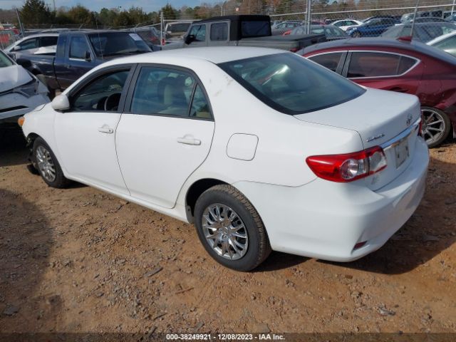 Photo 2 VIN: 2T1BU4EE9BC567387 - TOYOTA COROLLA 