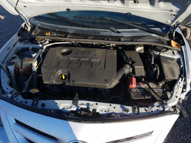 Photo 6 VIN: 2T1BU4EE9BC567860 - TOYOTA COROLLA 